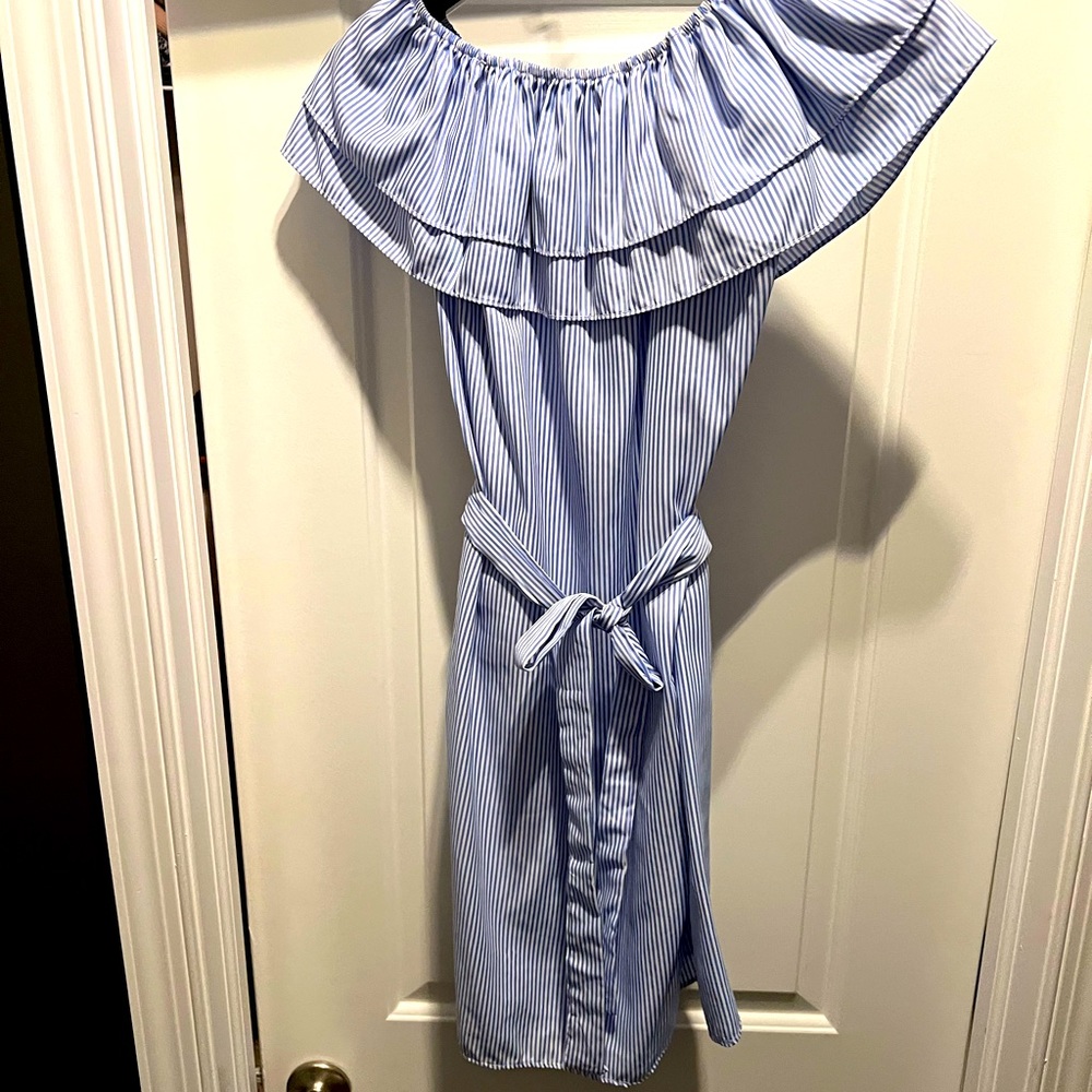 Blue & white striped dress with optional tie.
